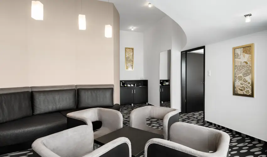 Park Inn by Radisson S�rv�r Resort & Spa S�rv�r - Okt�ber 23. (min. 3 �j)