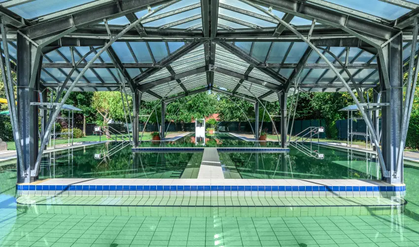 Park Inn by Radisson S�rv�r Resort & Spa S�rv�r - Okt�ber 23. (min. 3 �j)