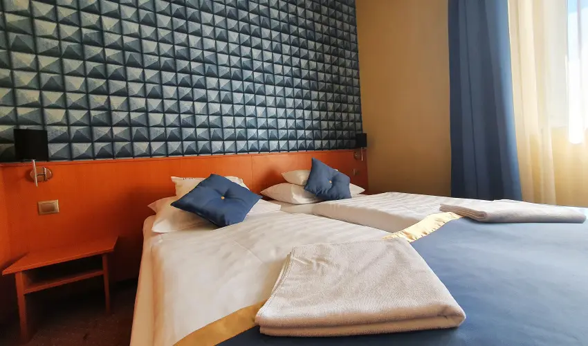 Hotel Platn Szkesfehrvr Szkesfehrvr - Oktber 23.