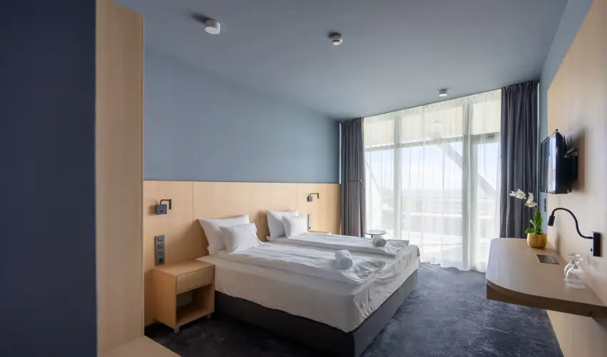 Hotel Princeps S�toralja�jhely - Okt�ber 23.