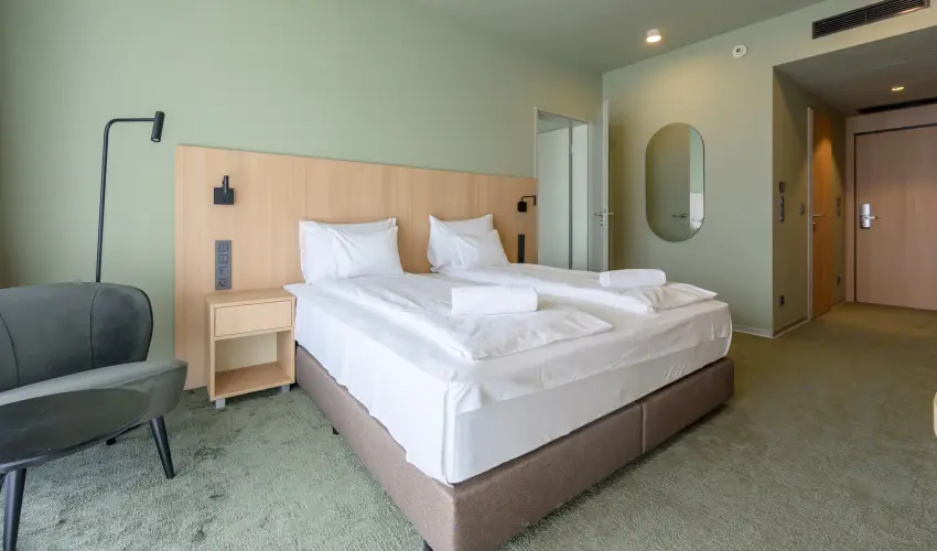 Hotel Princeps S�toralja�jhely - Okt�ber 23.