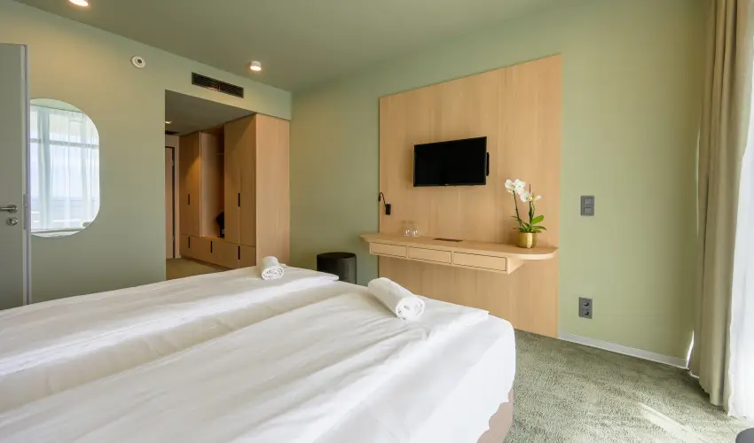 Hotel Princeps S�toralja�jhely - Okt�ber 23.