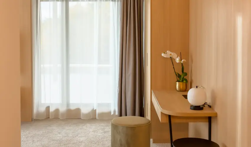 Hotel Princeps S�toralja�jhely - Okt�ber 23.