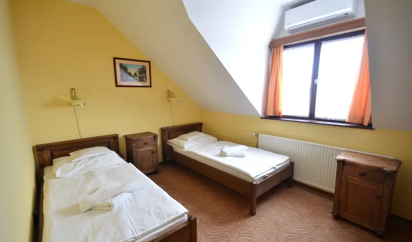 Rvsz Hotel, tterem & Rosa Spa Gyr - Oktber 23. 