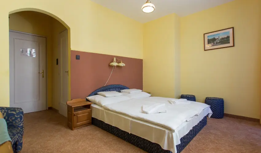 Rvsz Hotel, tterem & Rosa Spa Gyr - Oktber 23. 