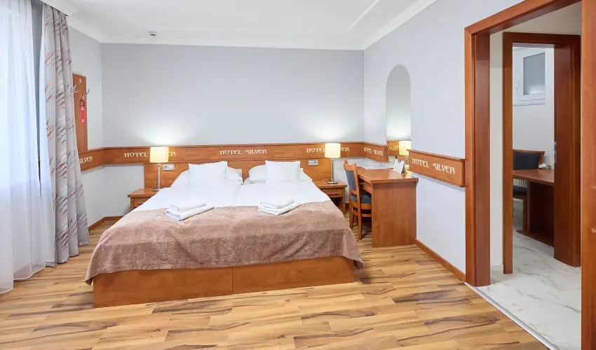 Silver Hotel Hajd�szoboszl� - Okt�ber 23. - speci�lis el�refizet�ssel (min. 2 �j)