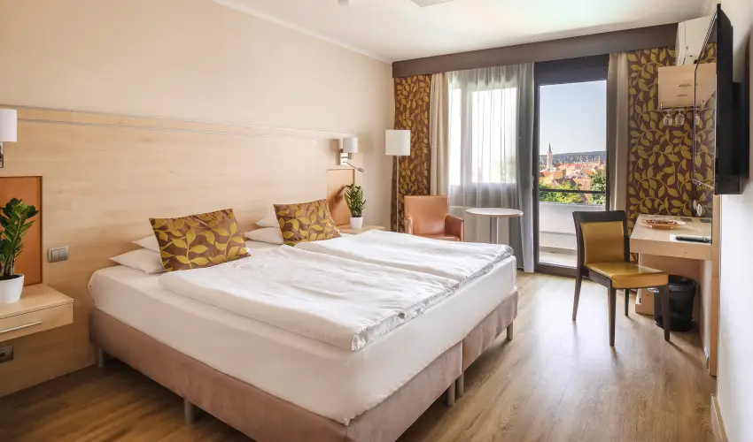 Sopron Hotel Sopron - Oktber 23. 