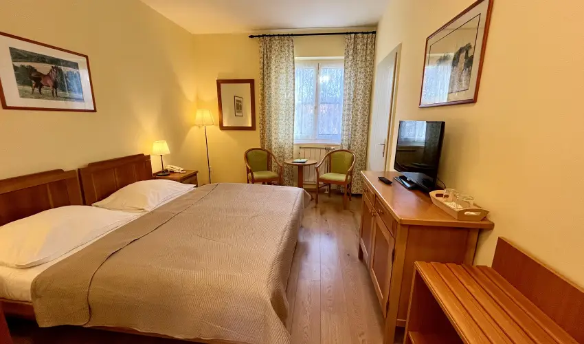 Hotel Szpalma Porva-Szpalmapuszta - Oktber 23.