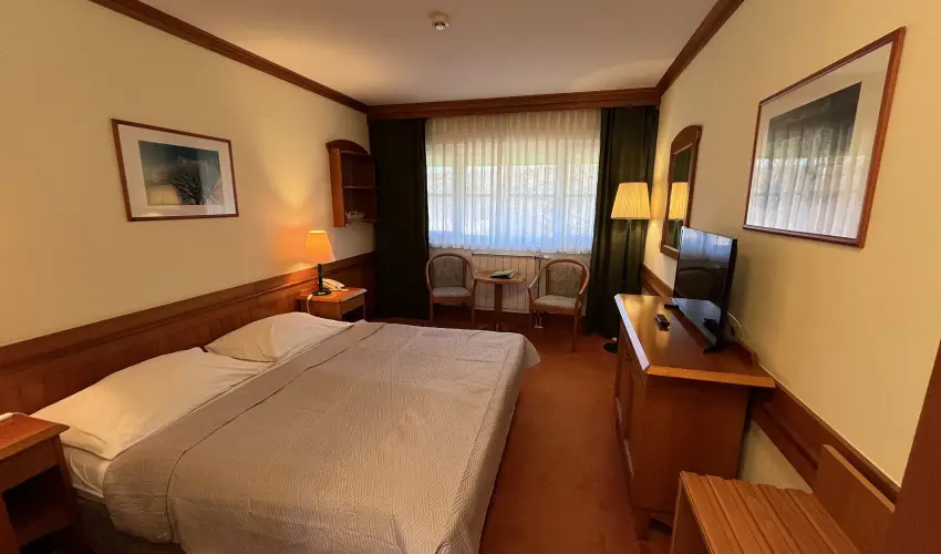 Hotel Szpalma Porva-Szpalmapuszta - Oktber 23.