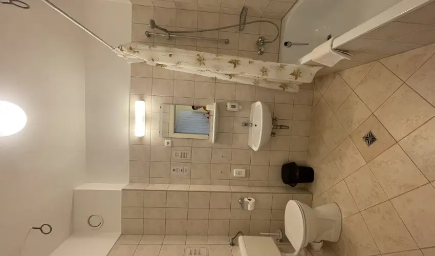 Hotel Sz�palma Porva-Sz�palmapuszta - Okt�ber 23.