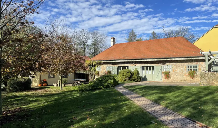 Hotel Szpalma Porva-Szpalmapuszta - Oktber 23.