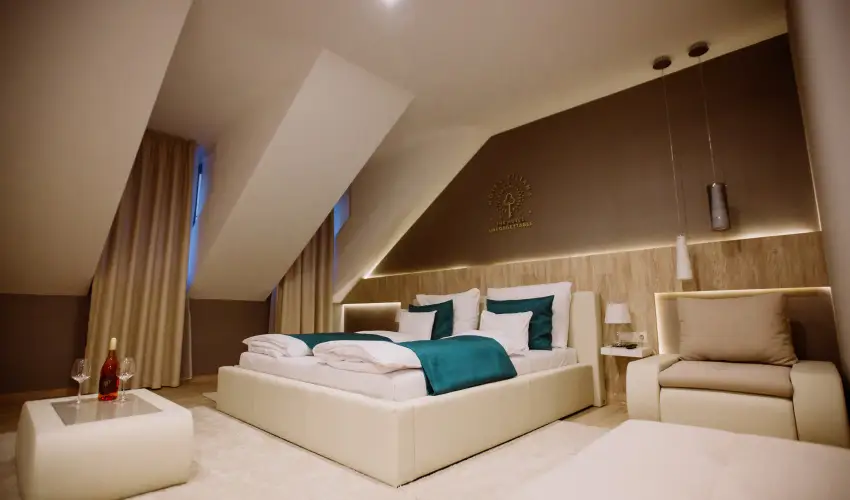 The Hotel Unforgettable - Hotel Tiliana by Homoky Hotels Budapest - Oktber 23.