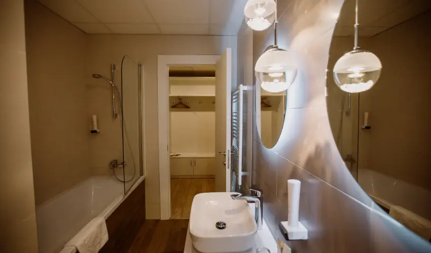 The Hotel Unforgettable - Hotel Tiliana by Homoky Hotels Budapest - Oktber 23.