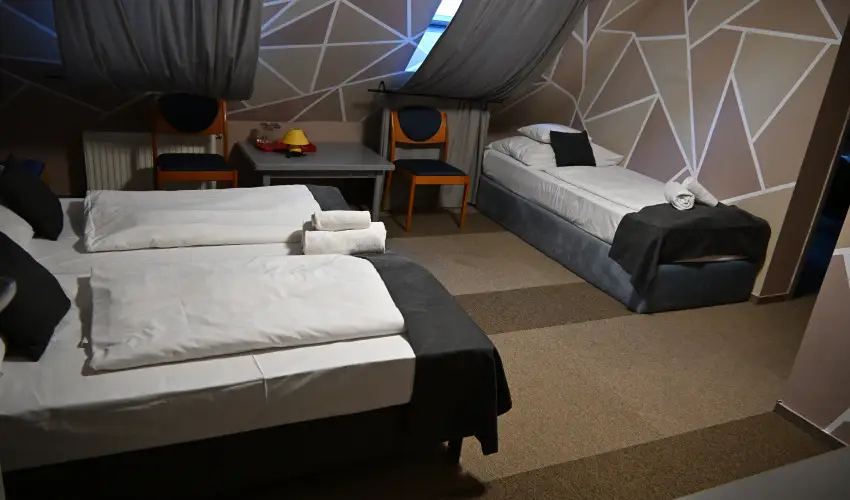 Hotel Unicornis Eger - Okt�ber 23.