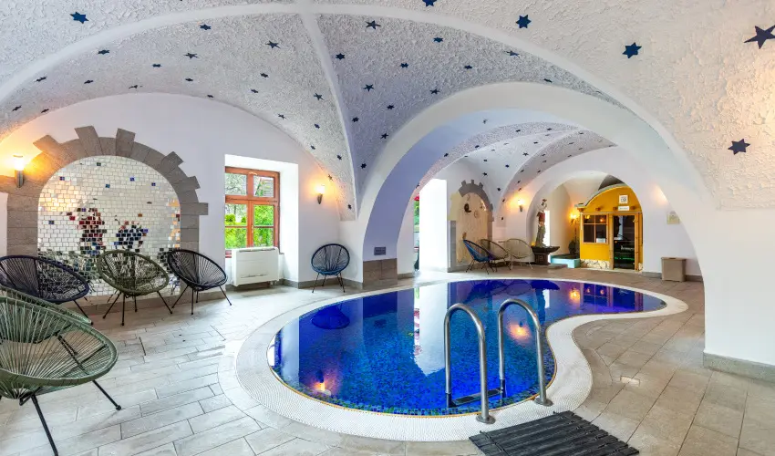 Hotel Vécsecity Hernádvécse - Október 23.