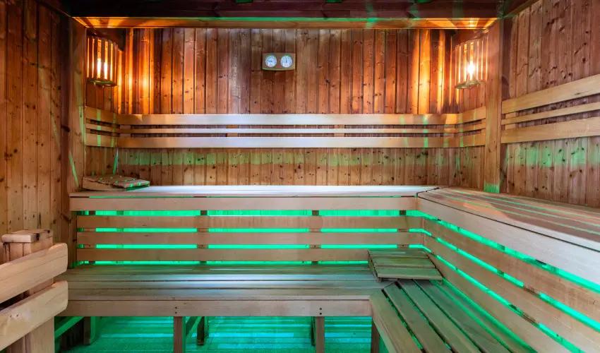 Hotel Vécsecity Hernádvécse - Október 23.