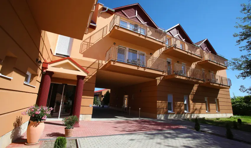 Termál Hotel Vesta Tápiószecső - Október 23.
