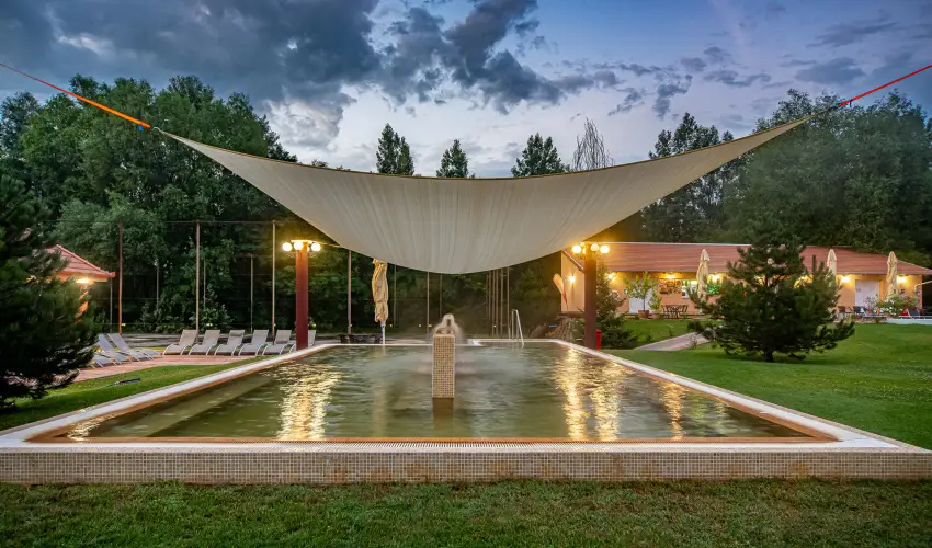 Term�l Hotel Vesta T�pi�szecs� - Okt�ber 23. (min. 2 �j)