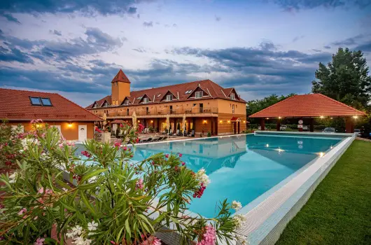 Term�l Hotel Vesta - Okt�ber 23.
