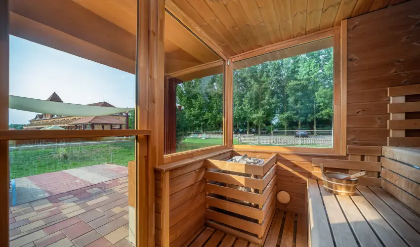 Term�l Hotel Vesta T�pi�szecs� - Okt�ber 23. (min. 2 �j)