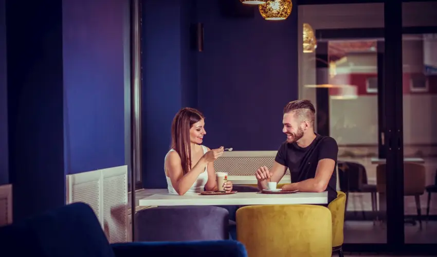 Hotel Viktria Srvr - Oktber 23. (min. 2 j)