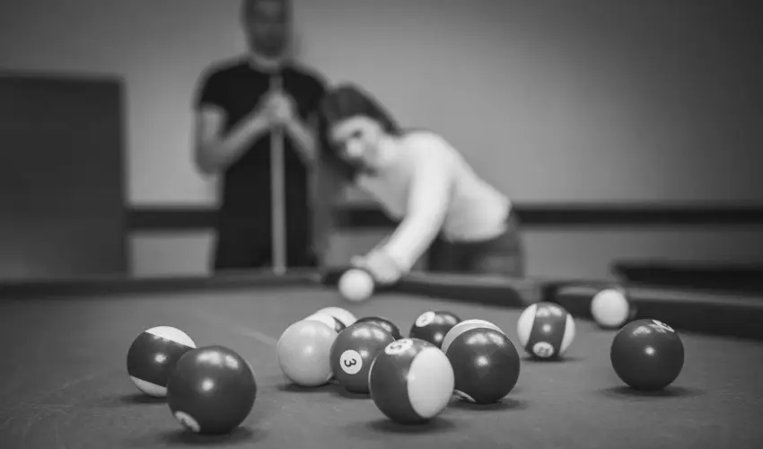 Hotel Vikt�ria S�rv�r - Okt�ber 23. (min. 2 �j)