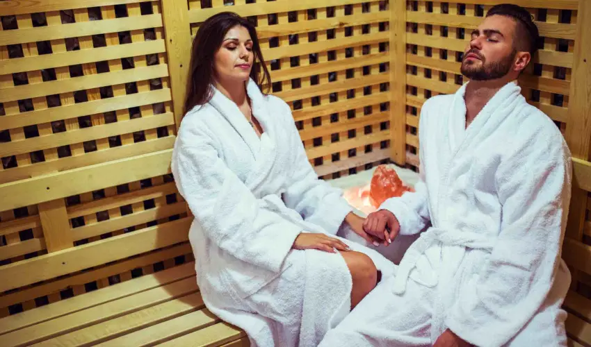 Hotel Viktria Srvr - Oktber 23. (min. 2 j)