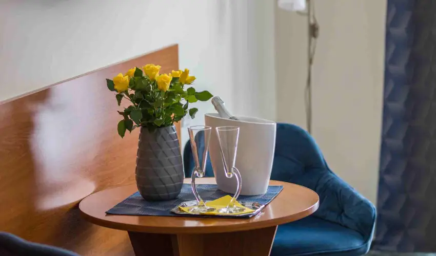 Hotel Viktria Srvr - Oktber 23. (min. 2 j)