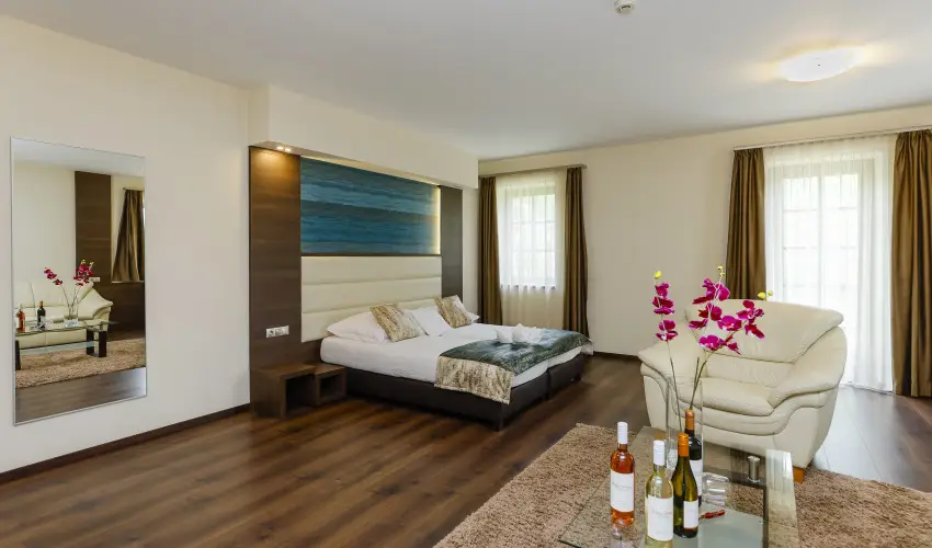 Hotel Villa Vlgy Eger - Oktber 23.