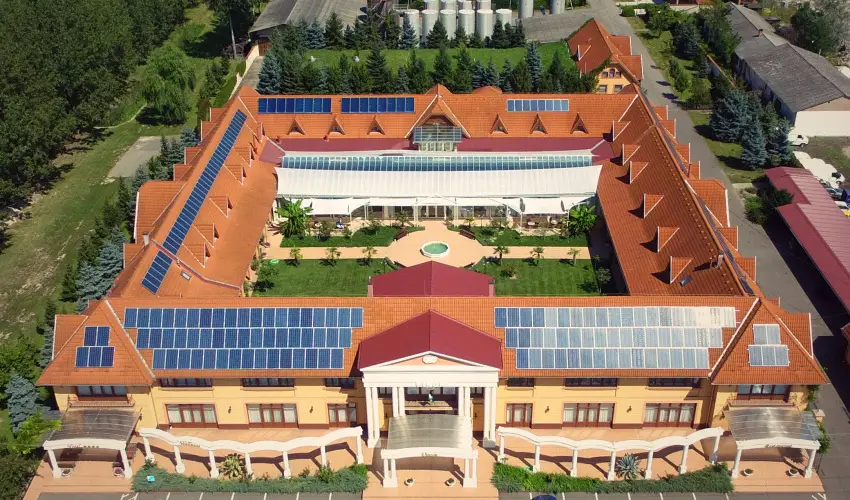 Hotel Vinum Wellness s Konferencia Hotel Kiskrs - Oktber 23. - teljes elrefizetssel