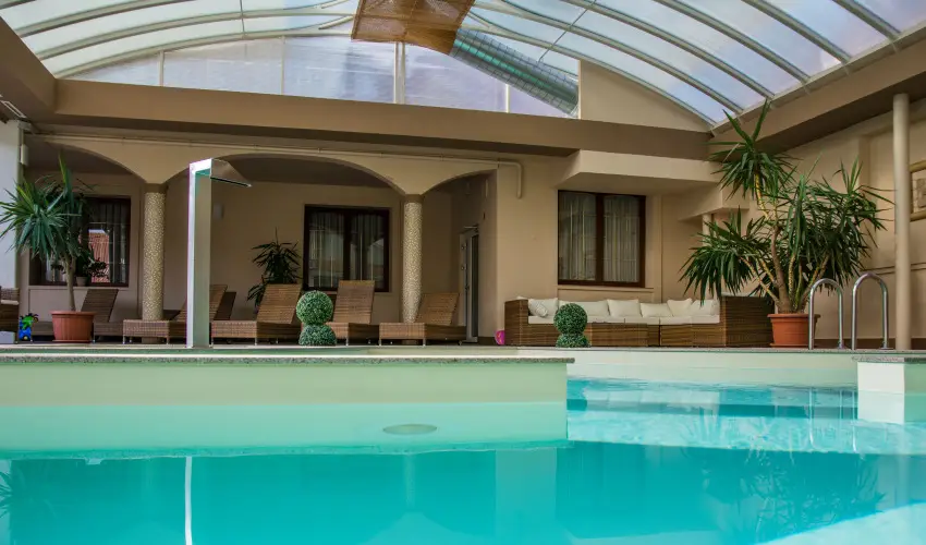 Hotel Vinum Wellness s Konferencia Hotel Kiskrs - Oktber 23. - teljes elrefizetssel