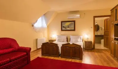 Hotel Vinum Wellness s Konferencia Hotel Kiskrs