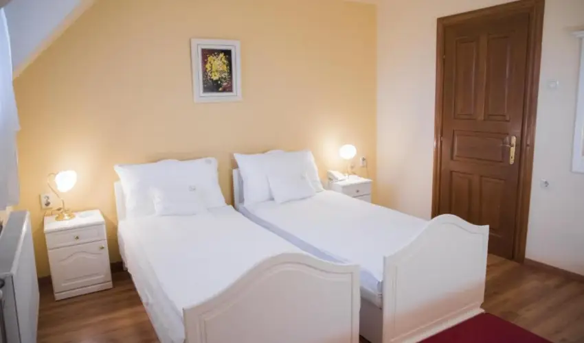 Hotel Vinum Wellness s Konferencia Hotel Kiskrs - Oktber 23. - teljes elrefizetssel