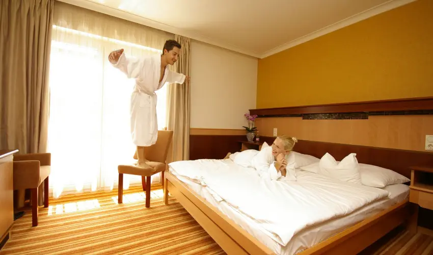 Hotel Xavin Harkny - Oktber 23.