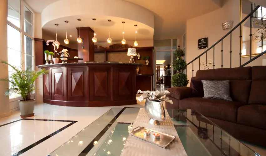 Hotel Xavin Harkny - Oktber 23.