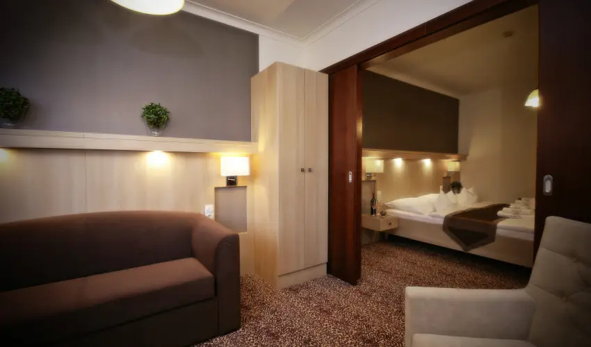 Hotel Xavin Harkny - Oktber 23.