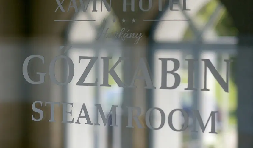 Hotel Xavin Hark�ny - Okt�ber 23.
