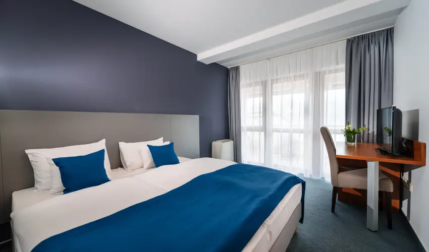 Hotel Yacht Wellness & Business Sifok - Oktber 23. (min. 3 j)