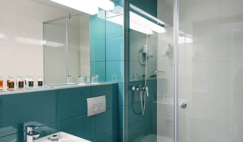 Hotel Yacht Wellness & Business Sifok - Oktber 23. (min. 3 j)