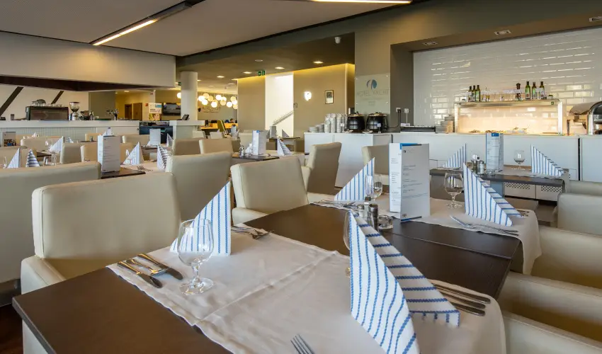 Hotel Yacht Wellness & Business Sifok - Oktber 23. (min. 3 j)