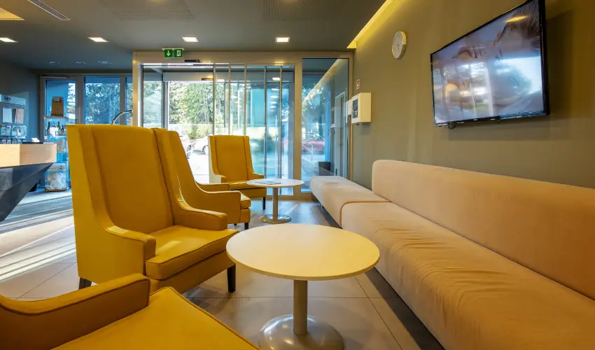 Hotel Yacht Wellness & Business Sifok - Oktber 23. (min. 3 j)