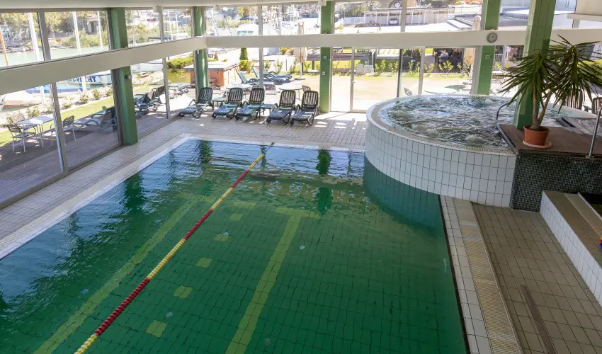 Hotel Yacht Wellness & Business Sifok - Oktber 23. (min. 3 j)