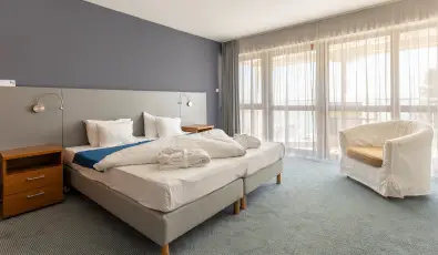 Hotel Yacht Wellness & Business Sifok