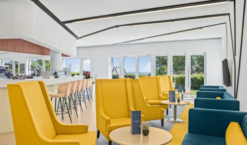 Hotel Yacht Wellness & Business Si�fok - Okt�ber 23. (min. 2 �j)