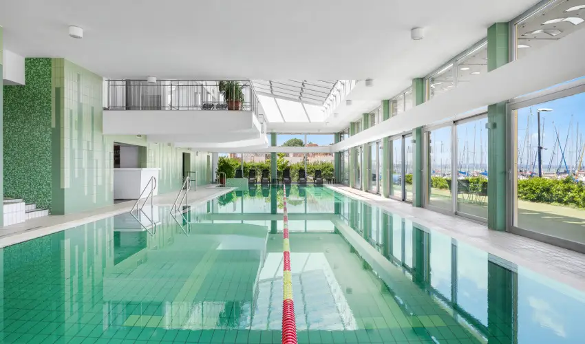 Hotel Yacht Wellness & Business Si�fok - Okt�ber 23. (min. 2 �j)