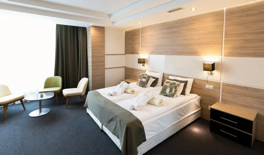 Hotel Zena Hvz - Oktber 23.