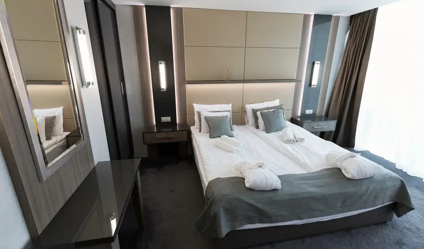 Hotel Zena Hvz - Oktber 23.