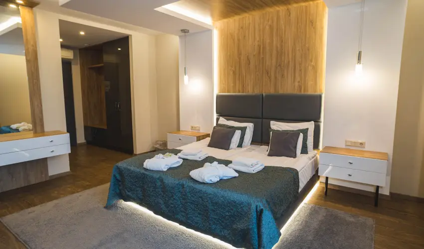 Hotel Zena Hvz - Oktber 23.