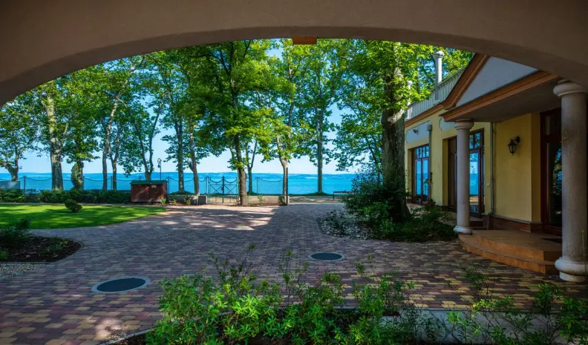 Hotel Anna Villa Balatonfldvr - Oktber 23. (min. 2 j)