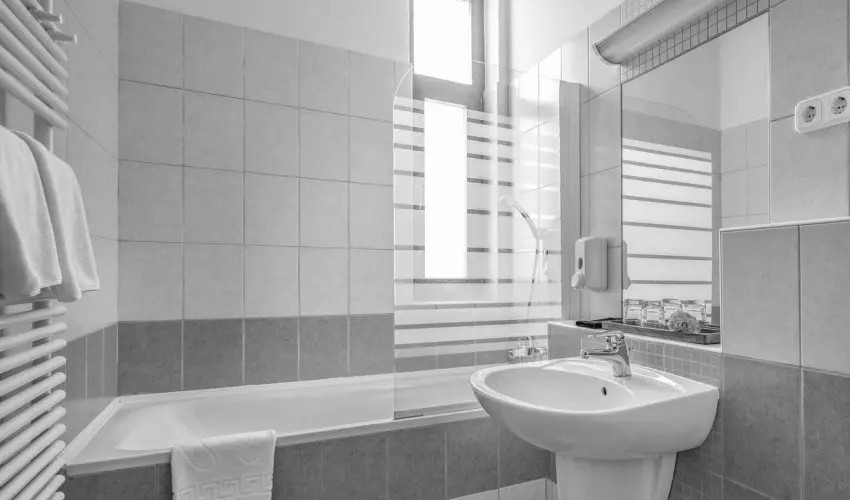 Hotel Anna Villa Balatonf�ldv�r - Okt�ber 23. (min. 2 �j)